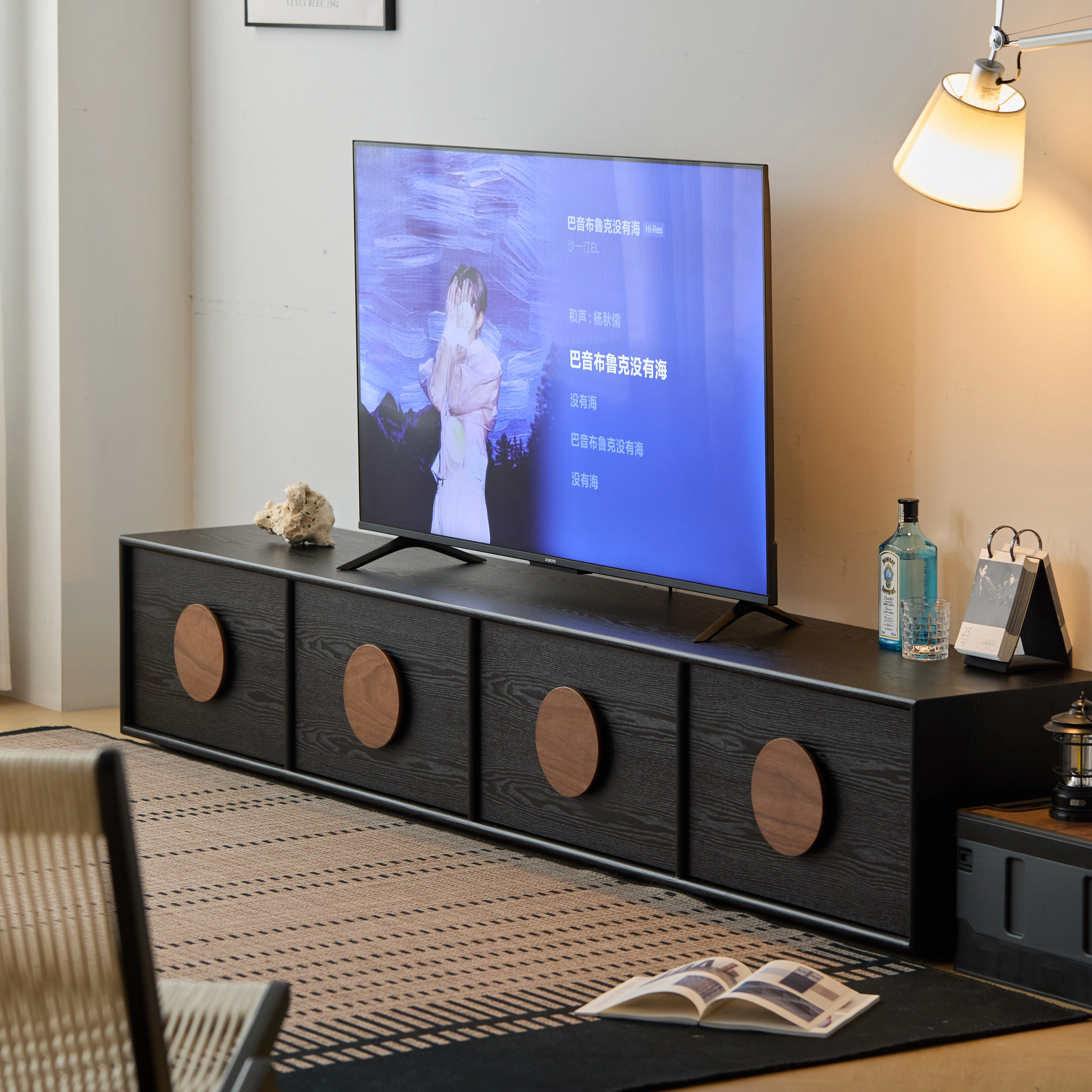 Meuble Tv rétro français, Design de luxe, beauté, tendance, esthétique, minimaliste, Mobiletto Porta