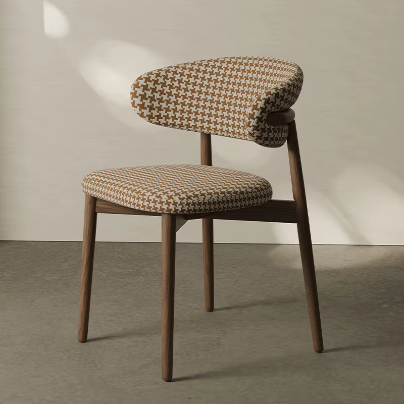 Chaise de salle à manger design rétro en bois massif, tabouret à dossier en tissu de style brochure 