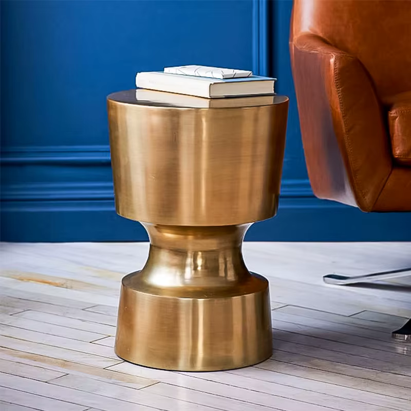 Table basse d'angle contemporaine nordique, console en laiton brossé, table d'appoint de luxe