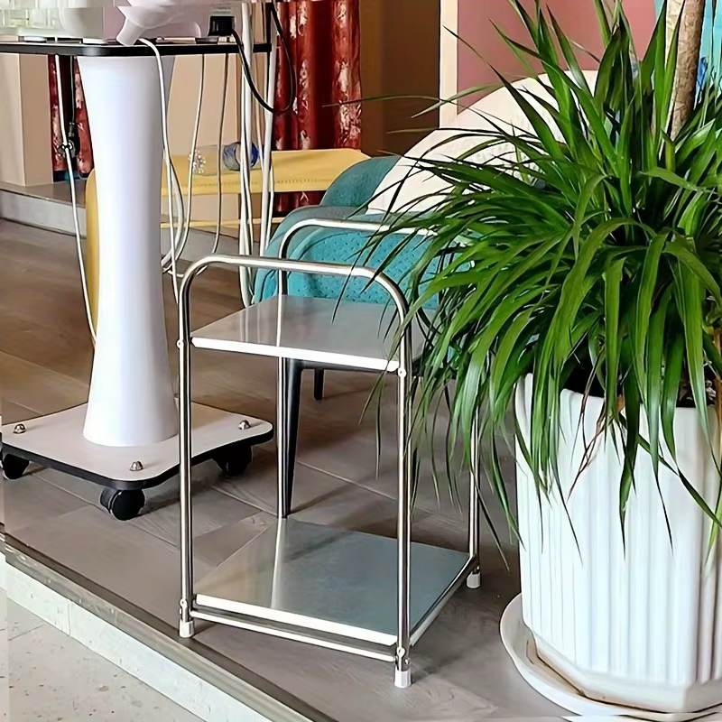 Table à bords en acier inoxydable de style industriel rétro - meuble de canapé multifonctionnel, des