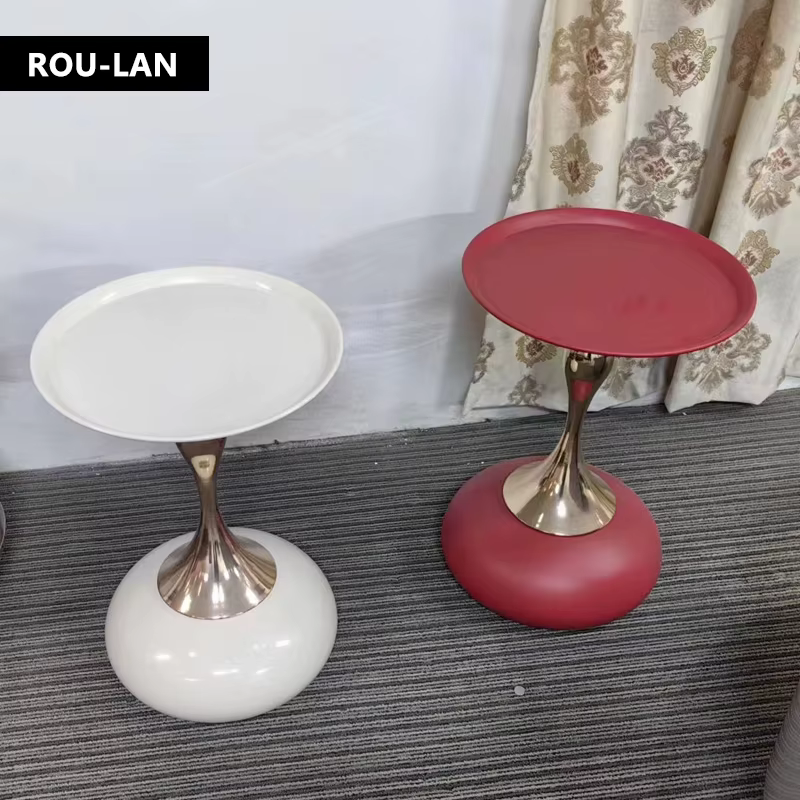 Table d'appoint pour canapé