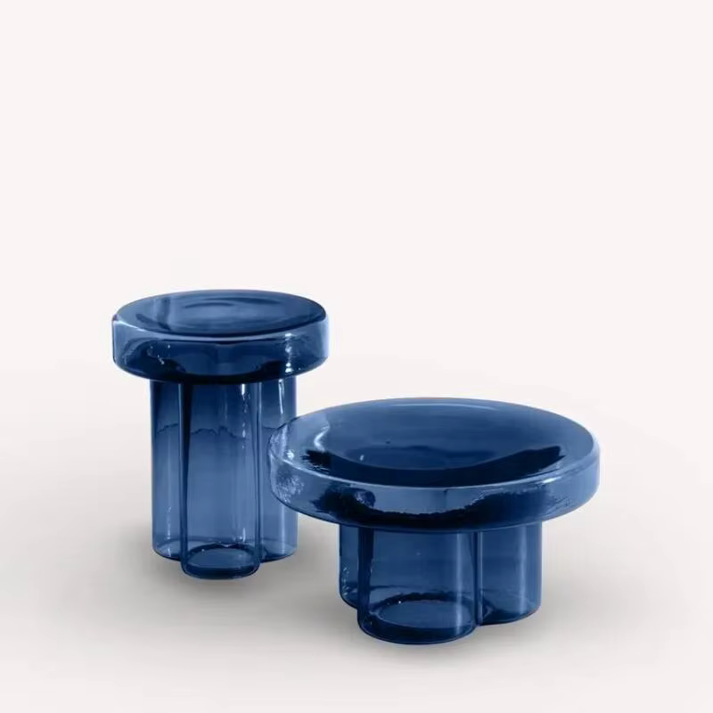 Table d'appoint ronde en verre transparent ambré