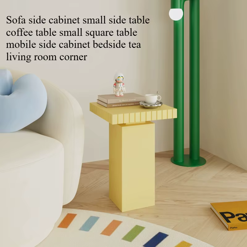 Petite table basse rose