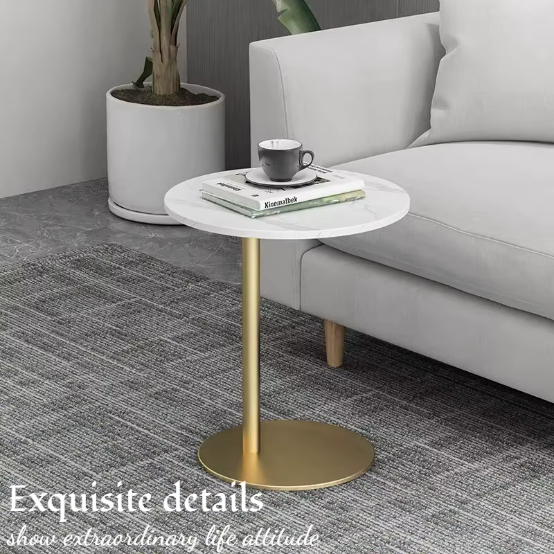 Petite table basse d'angle ronde pour appartement