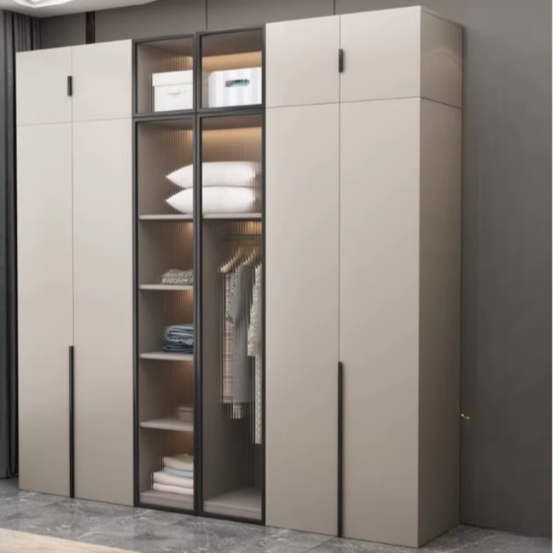 Armoire élégante de styliste