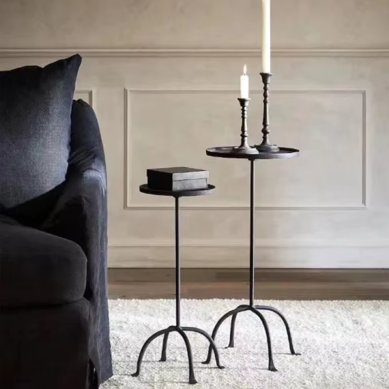Table basse de style rétro industriel