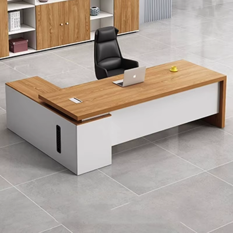 Bureau d'ordinateur moderne et créatif de style chinois