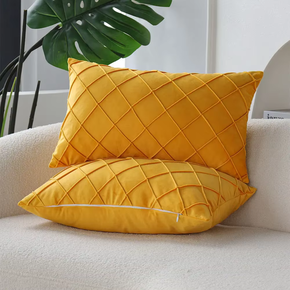 Juste de coussin plissée en velours