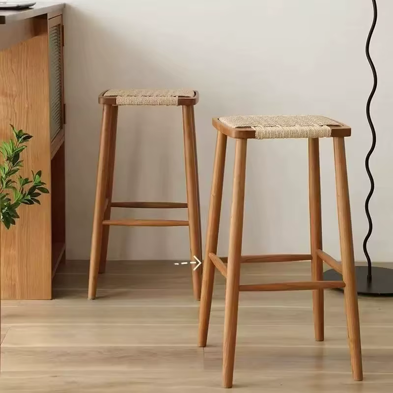 Tabourets de bar en rotin