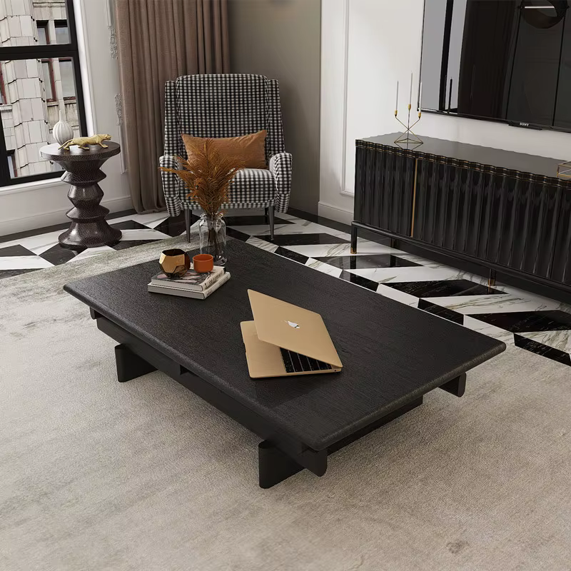 Tables basses en bois massif noir