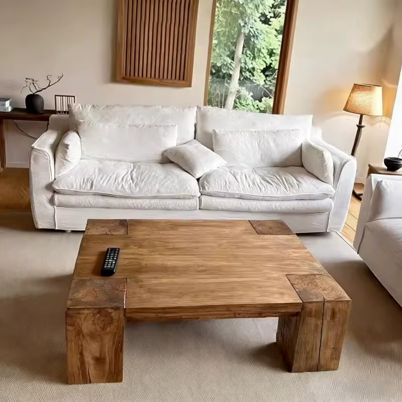 Table basse moderne en bois